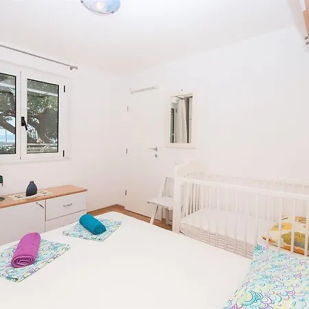 Apartment Zorica Tucepi